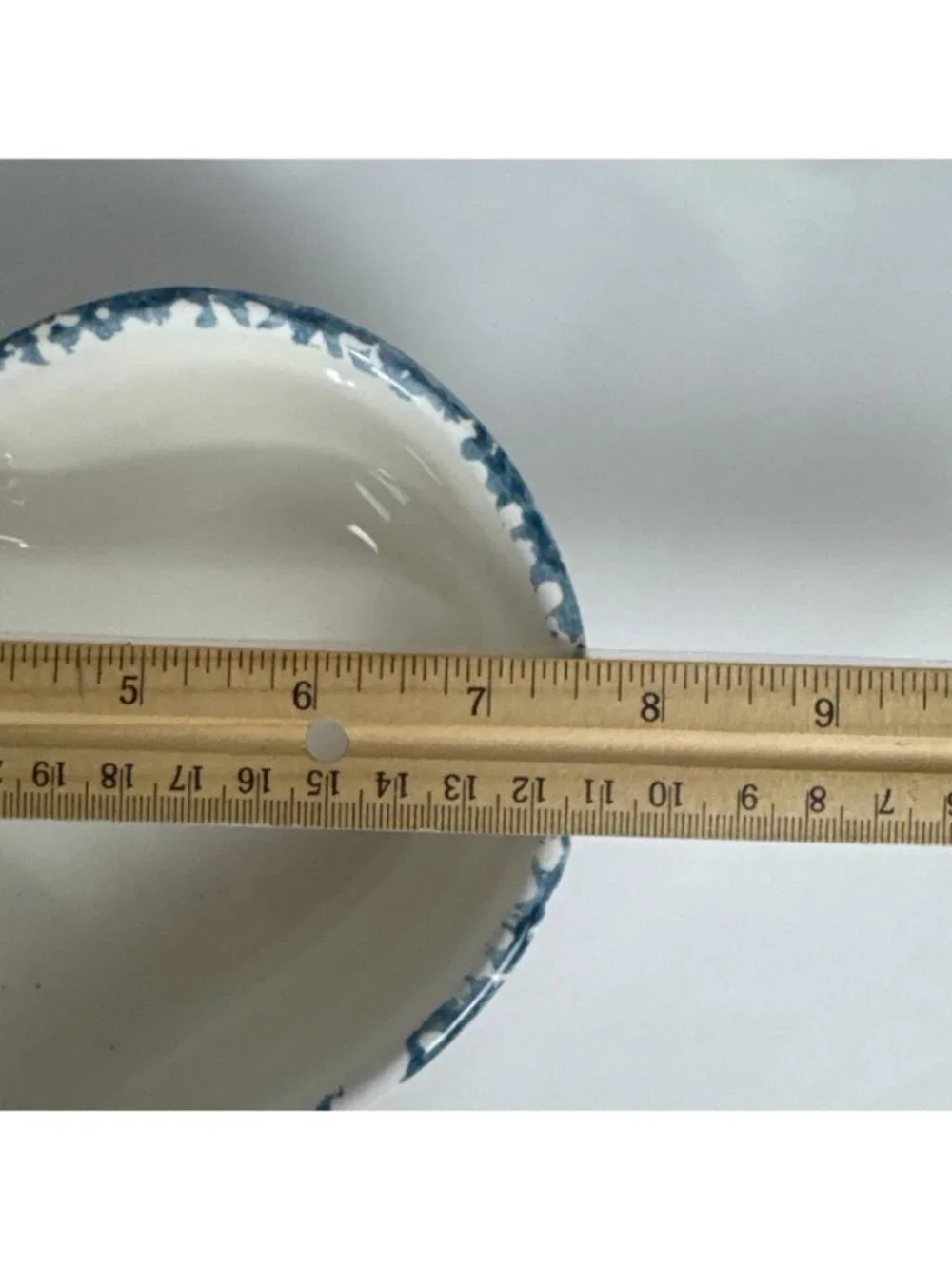 1990s Loan An Ceramic Heart Blue Spongeware 7.5